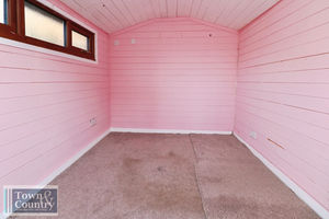 Photo 16- click for photo gallery